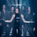 Arch Enemy und Lauren Hart