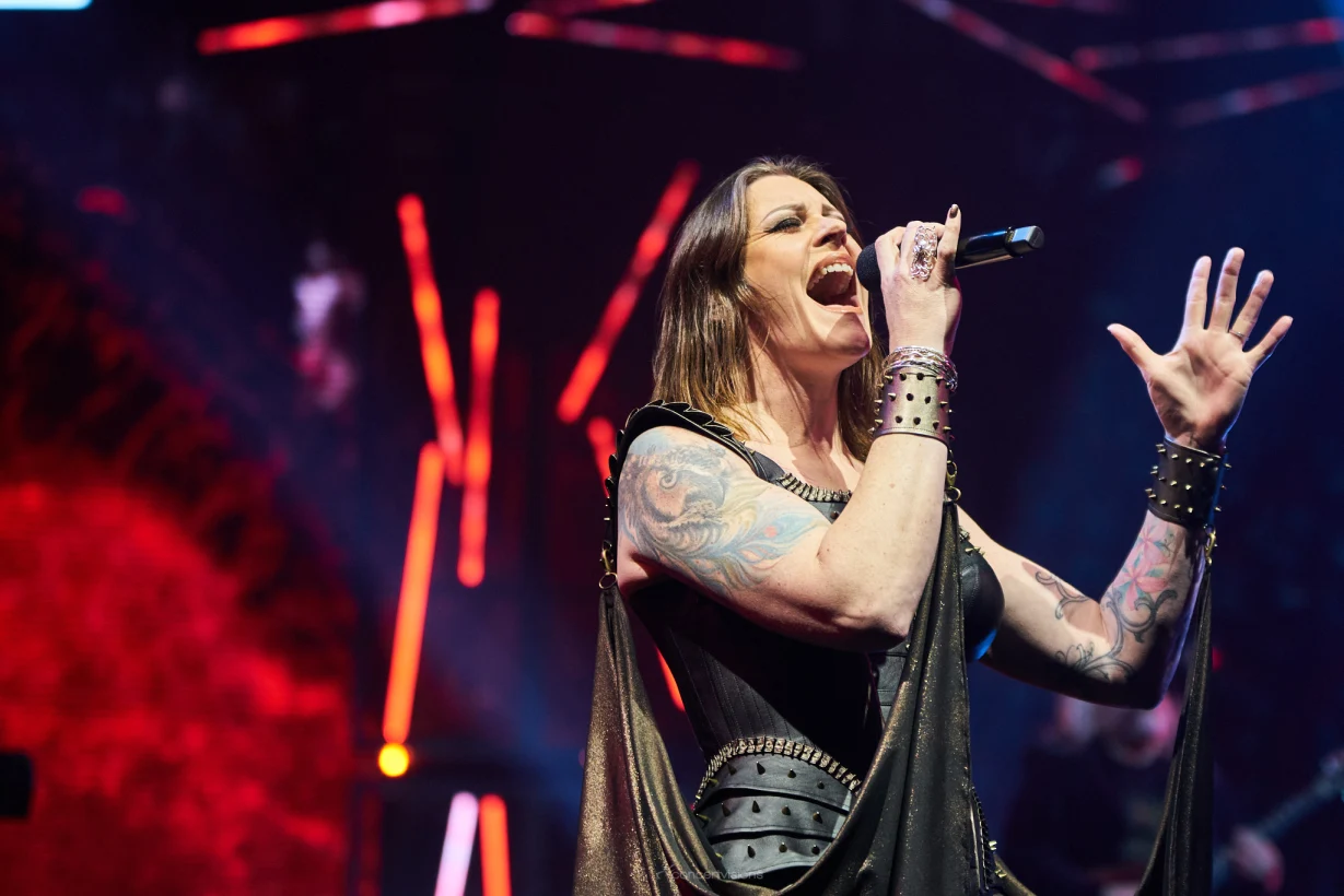 Floor Jansen Nightwish copyrigh by concertvisions